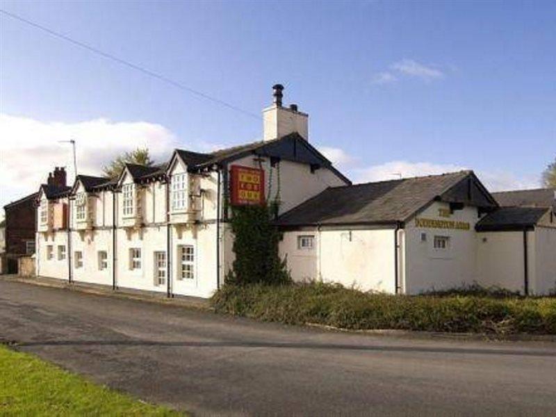 The Bluebird Inn At Samlesbury Preston  Extérieur photo